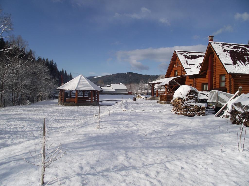 Cabana Piatra Runcului Vatra Moldovitei Bagian luar foto