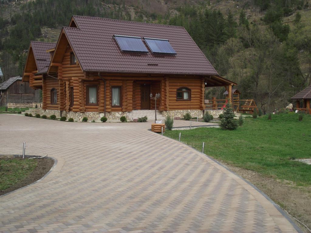 Cabana Piatra Runcului Vatra Moldovitei Bagian luar foto