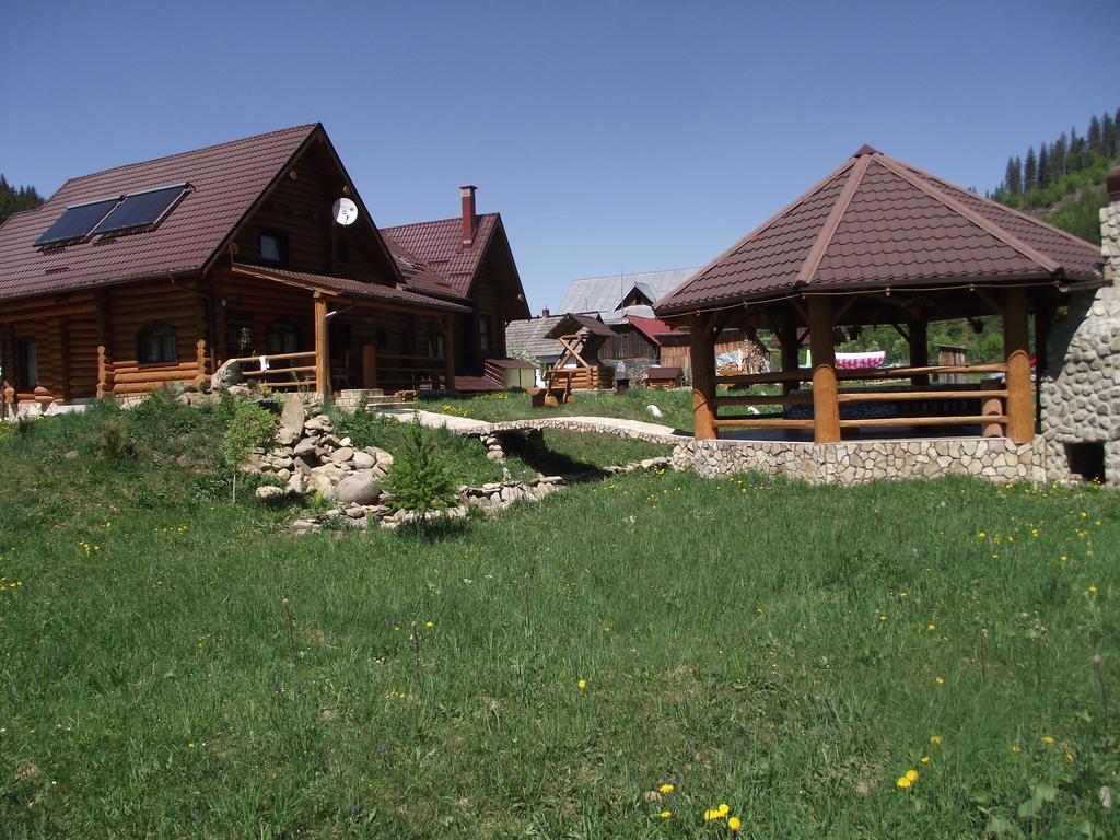 Cabana Piatra Runcului Vatra Moldovitei Bagian luar foto
