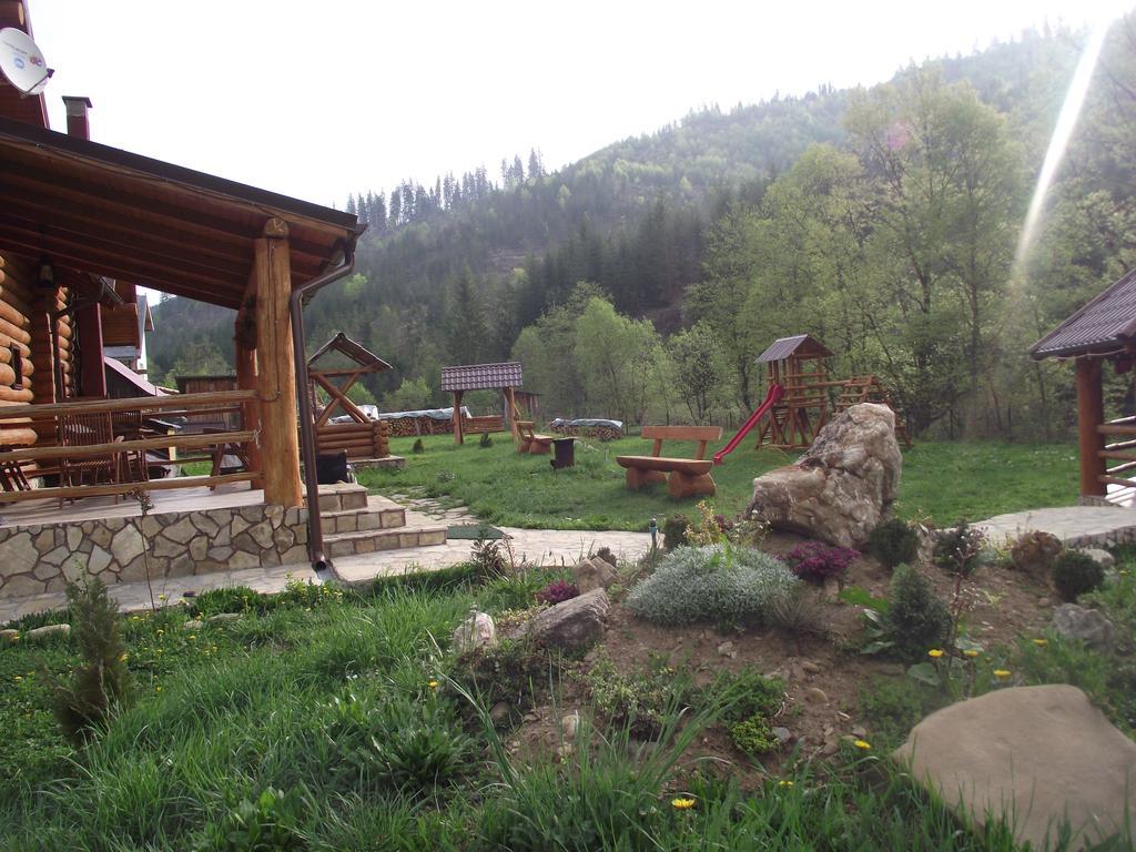 Cabana Piatra Runcului Vatra Moldovitei Bagian luar foto