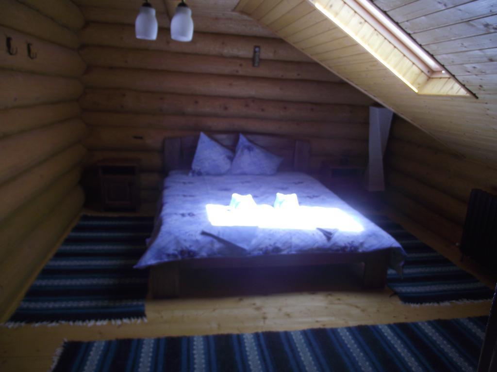 Cabana Piatra Runcului Vatra Moldovitei Bagian luar foto