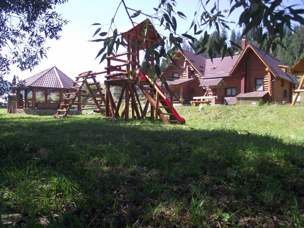 Cabana Piatra Runcului Vatra Moldovitei Bagian luar foto